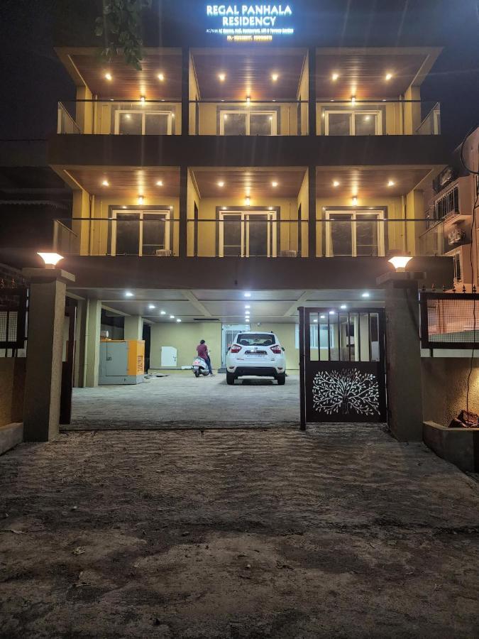 Regal Panhala Residency Hotel Bagian luar foto