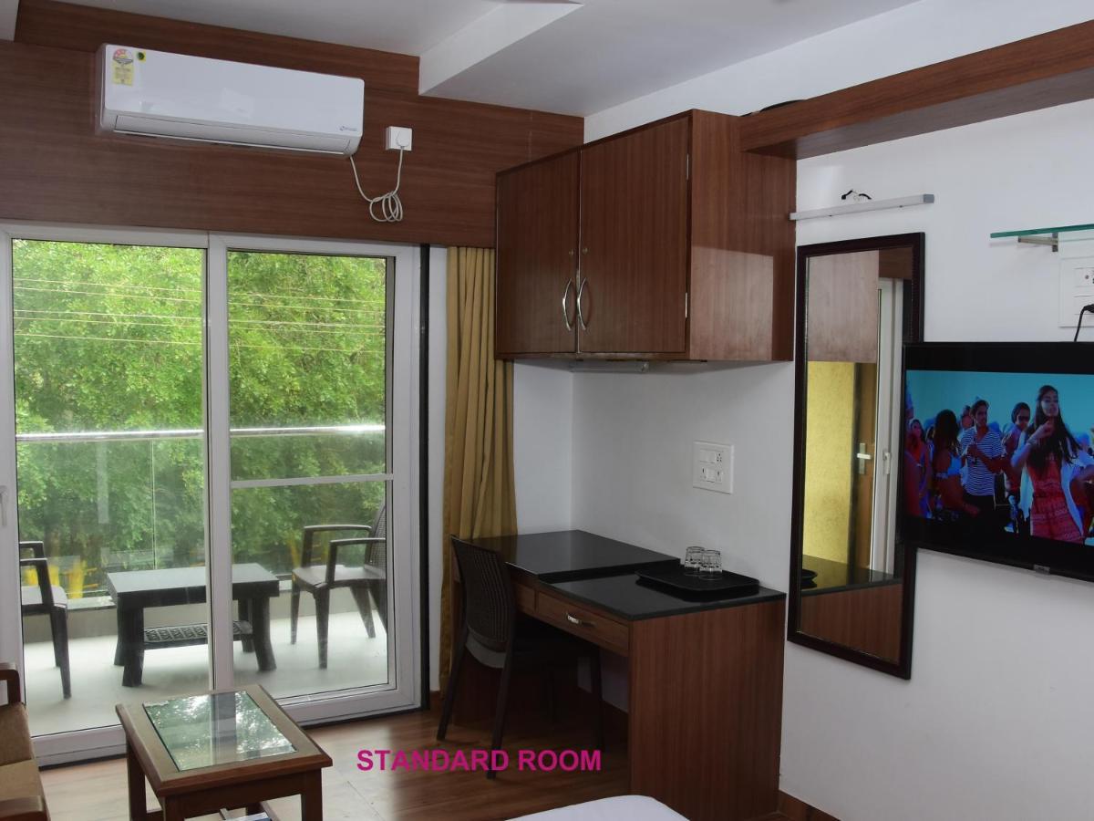 Regal Panhala Residency Hotel Bagian luar foto